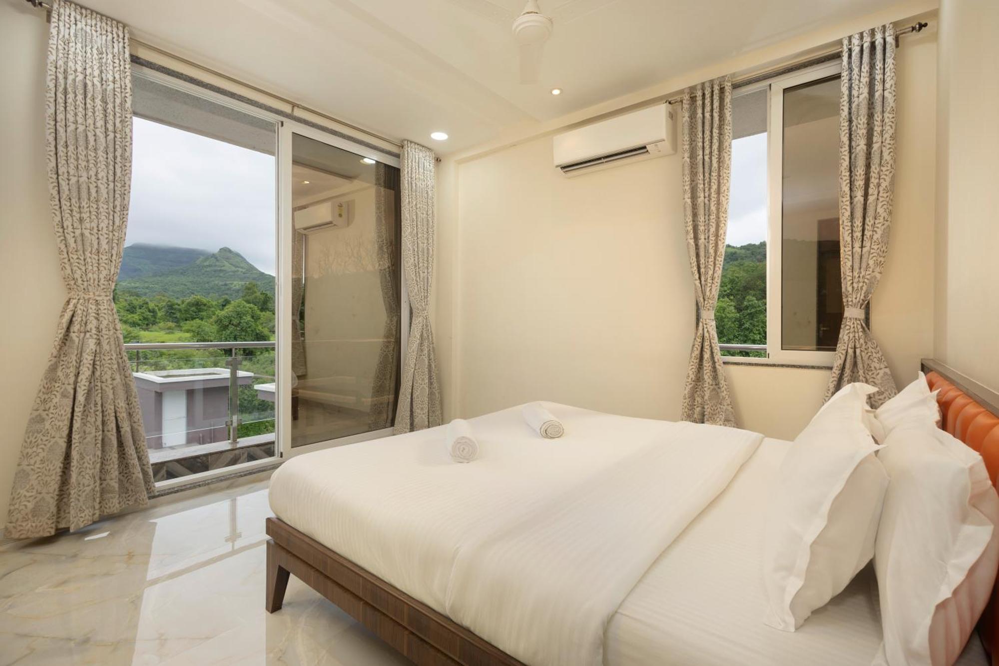 Stayscape Shreeji Farms 4Bhk Karjat Ngoại thất bức ảnh
